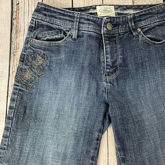 WHITE HOUSE BLACK MARKET Blanc Crop Jeans - Picture 2 of 4